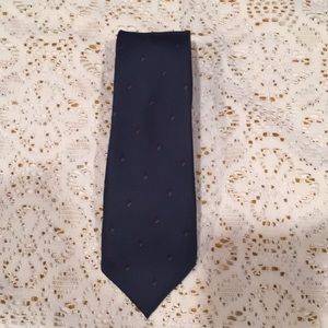 100% Silk Tie.